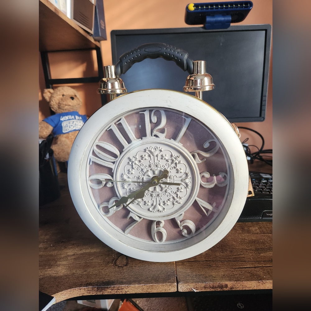 Clock purse,  perfect condition